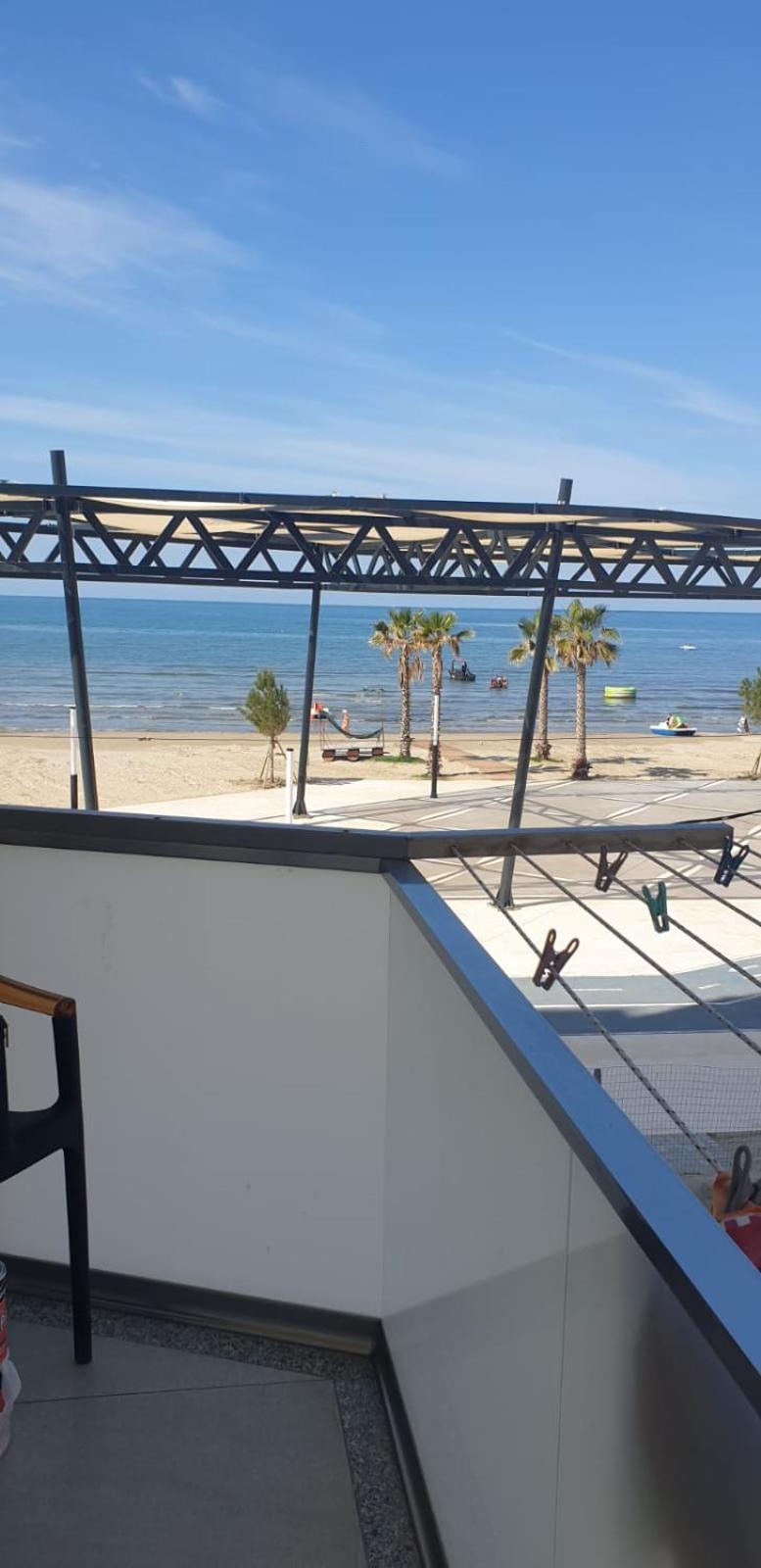 Lajlas Sea View